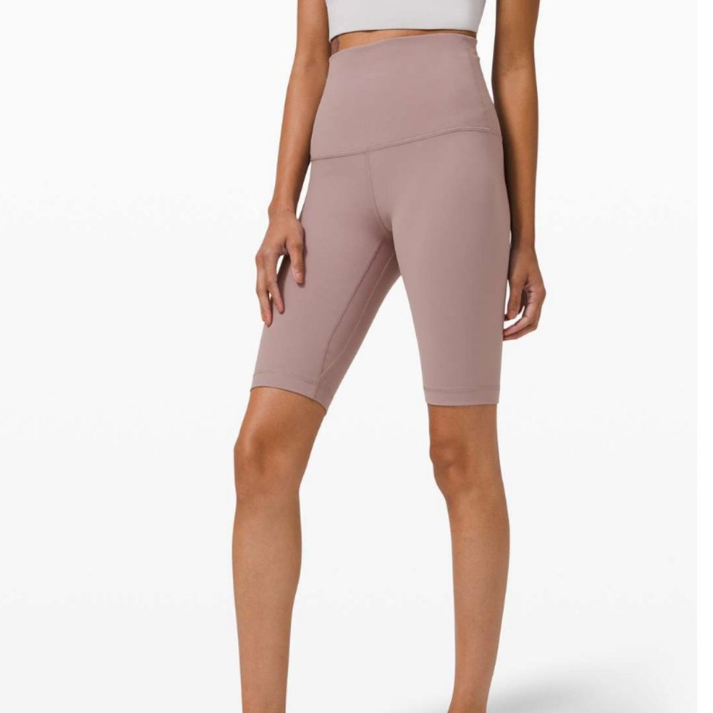 Lululemon Align Super High Rise Short 10"